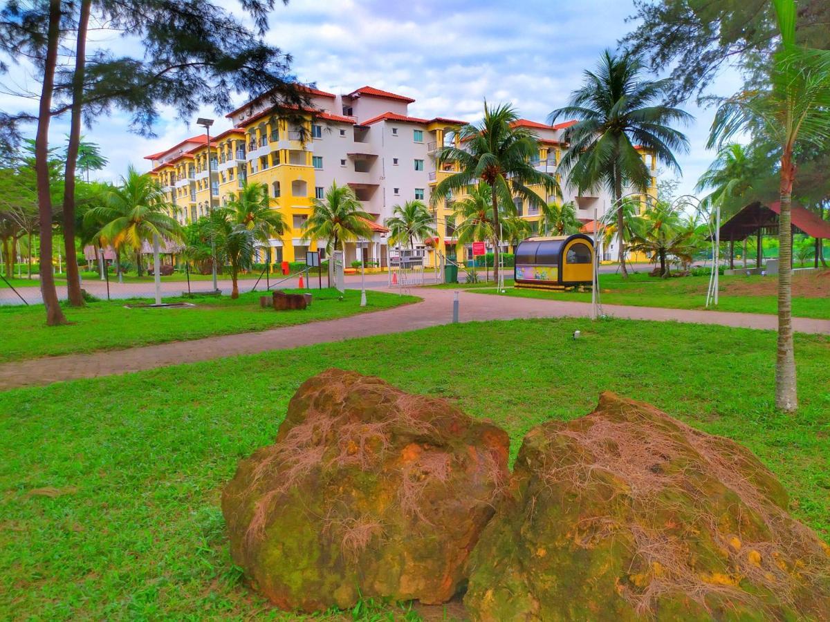 D'Ocean Homestay In Tiara Desaru Residence Exteriör bild